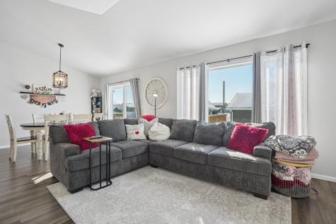 1710 67th Avenue S Fargo ND 58104