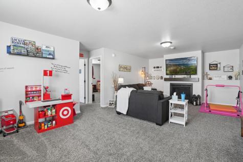 1710 67th Avenue S Fargo ND 58104