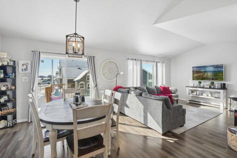 1710 67th Avenue S Fargo ND 58104