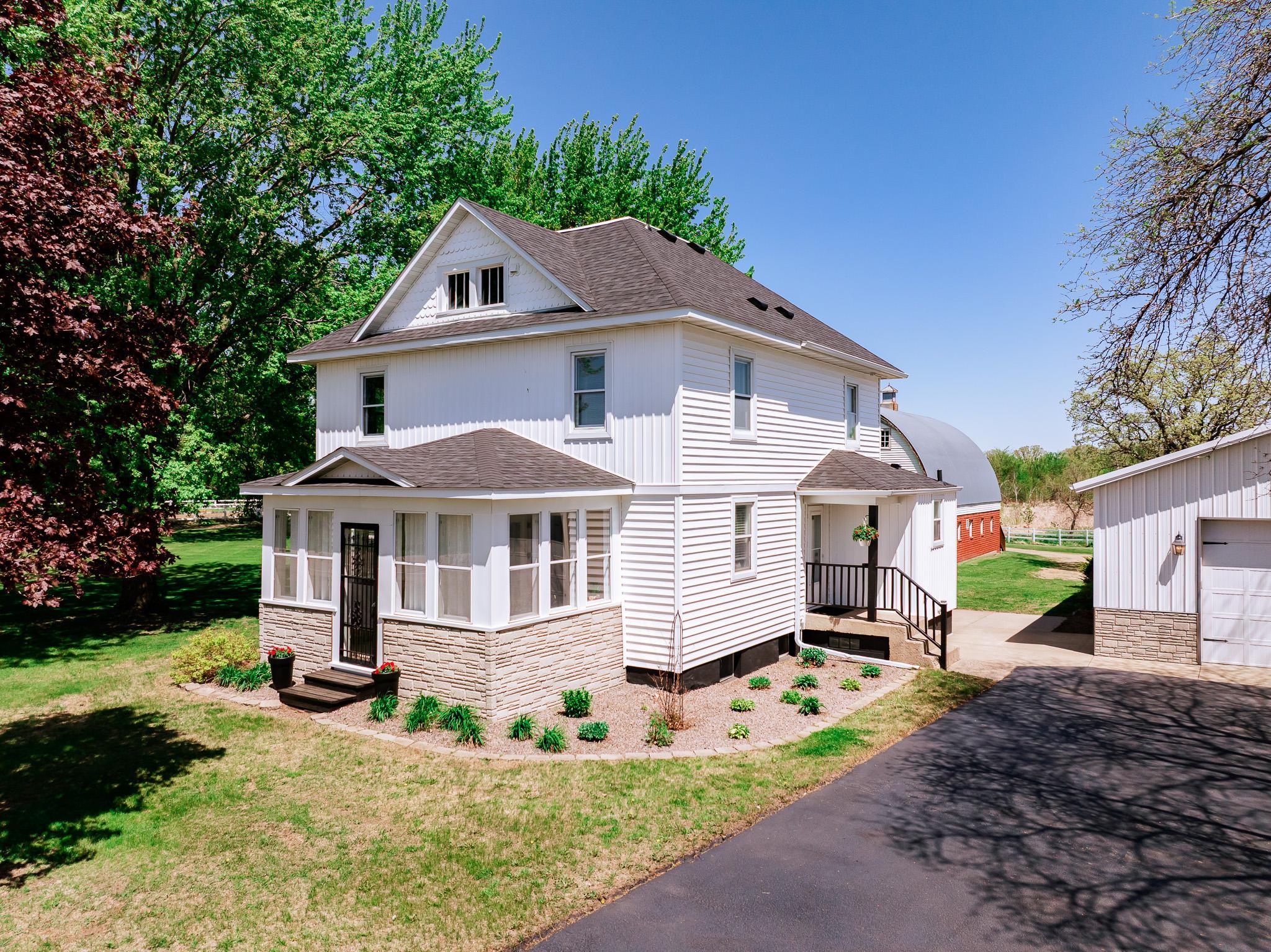 5976 County Road 141 Saint Augusta MN 56301