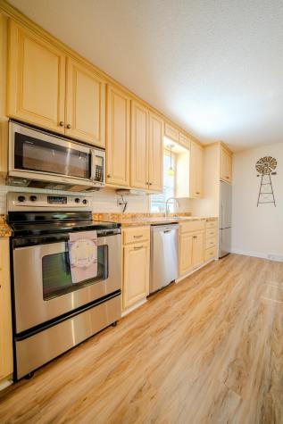 5976 County Road 141 Saint Augusta MN 56301