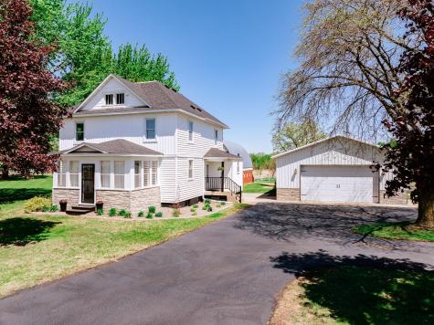 5976 County Road 141 Saint Augusta MN 56301