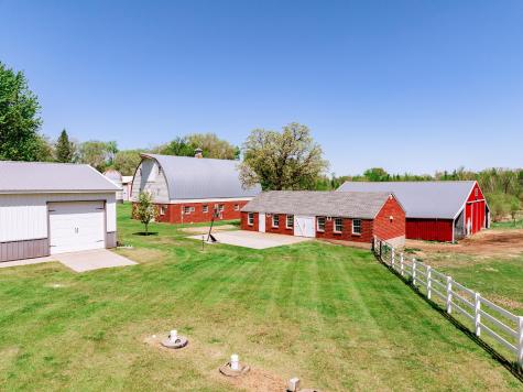 5976 County Road 141 Saint Augusta MN 56301