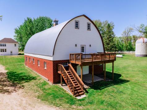 5976 County Road 141 Saint Augusta MN 56301
