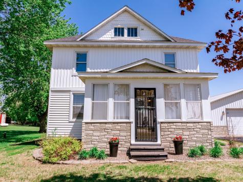 5976 County Road 141 Saint Augusta MN 56301