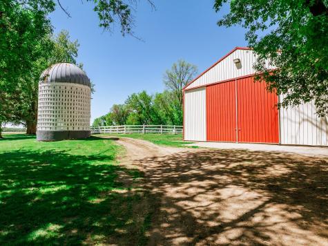 5976 County Road 141 Saint Augusta MN 56301
