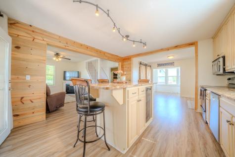 5976 County Road 141 Saint Augusta MN 56301