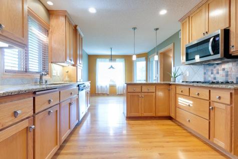 14110 46th Place N Plymouth MN 55446