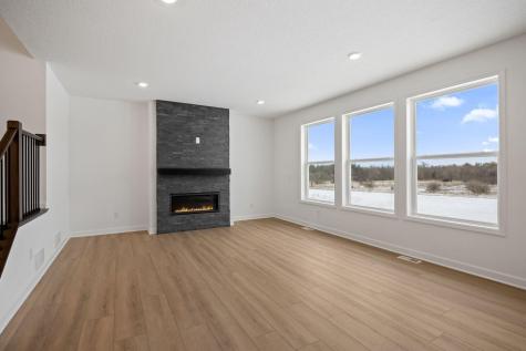 8669 Periwinkle Boulevard Woodbury MN 55129