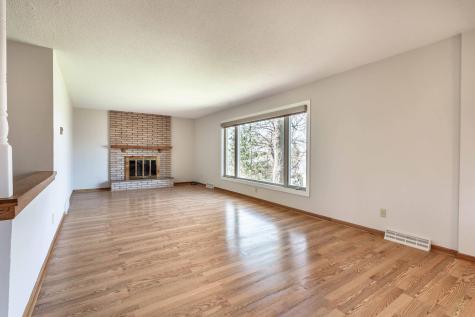 1721 Minnehuta Drive Fergus Falls MN 56537
