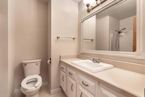 1721 Minnehuta Drive Fergus Falls MN 56537