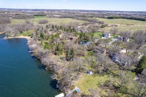 1721 Minnehuta Drive Fergus Falls MN 56537