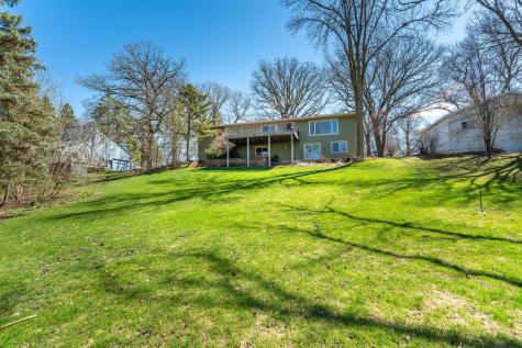 1721 Minnehuta Drive Fergus Falls MN 56537