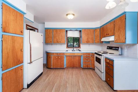 10 40th Avenue S Moorhead MN 56560