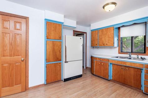 10 40th Avenue S Moorhead MN 56560