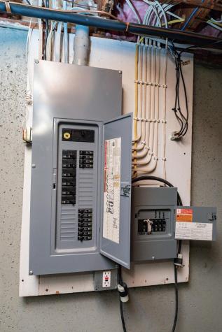 10 40th Avenue S Moorhead MN 56560