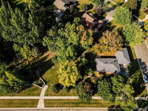 10 40th Avenue S Moorhead MN 56560