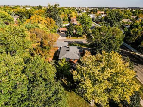 10 40th Avenue S Moorhead MN 56560