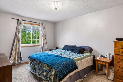 4099 Meadowlark Curve Eagan MN 55122