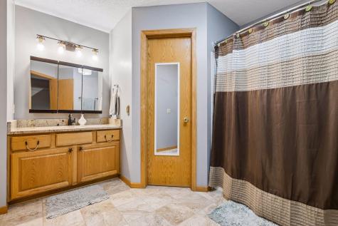 4099 Meadowlark Curve Eagan MN 55122
