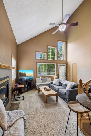 4099 Meadowlark Curve Eagan MN 55122