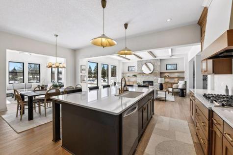 9591 Eagle Ridge Road Chanhassen MN 55317