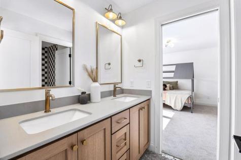 9591 Eagle Ridge Road Chanhassen MN 55317