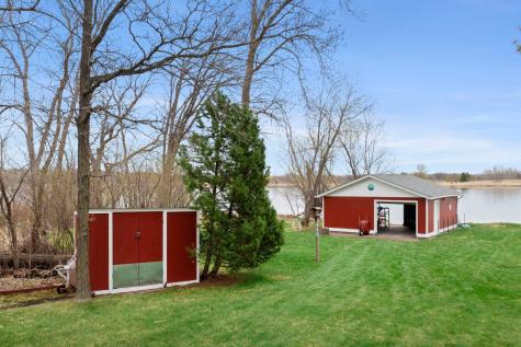 52585 Azalea Avenue Stanchfield MN 55080