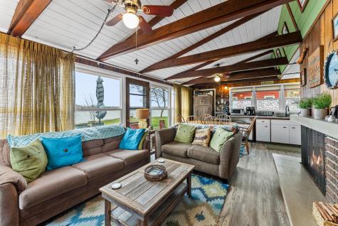 52585 Azalea Avenue Stanchfield MN 55080