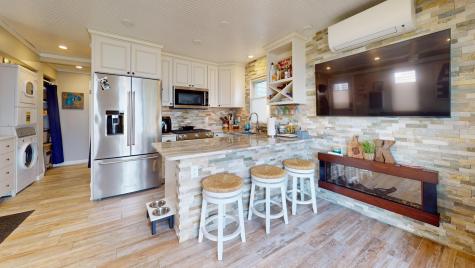 27096 Little Floyd Lake Road Detroit Lakes MN 56501