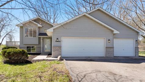 29640 Broadway Street Lindstrom MN 55045