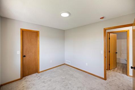 29640 Broadway Street Lindstrom MN 55045