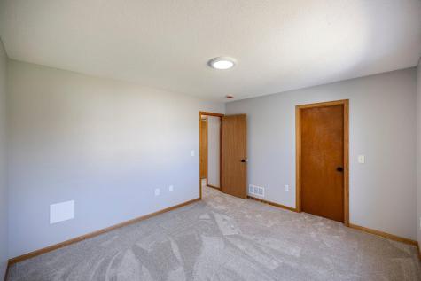 29640 Broadway Street Lindstrom MN 55045