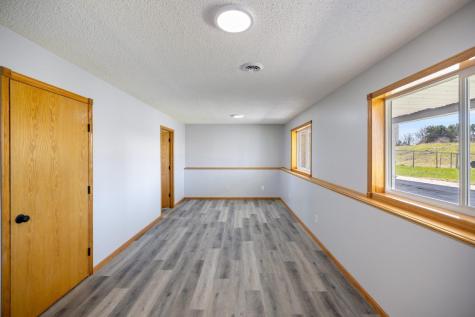 29640 Broadway Street Lindstrom MN 55045