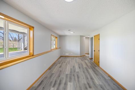 29640 Broadway Street Lindstrom MN 55045