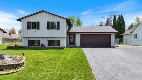 7916 Hallmark Way Apple Valley MN 55124