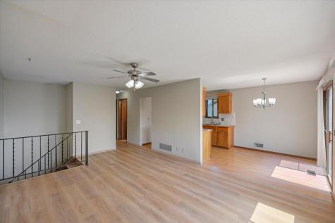 7916 Hallmark Way Apple Valley MN 55124
