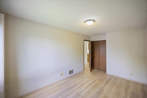 7916 Hallmark Way Apple Valley MN 55124