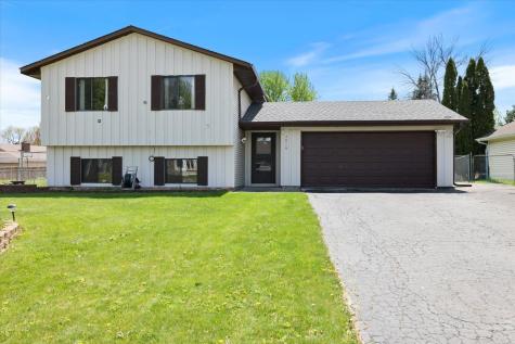 7916 Hallmark Way Apple Valley MN 55124