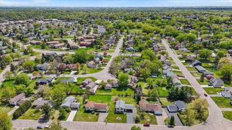 7916 Hallmark Way Apple Valley MN 55124
