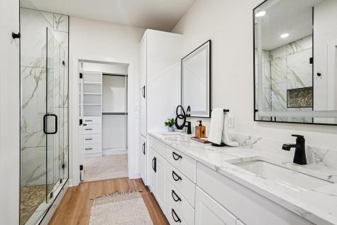 18866 Silo Court Shafer MN 55074