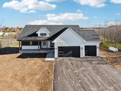 18866 Silo Court Shafer MN 55074