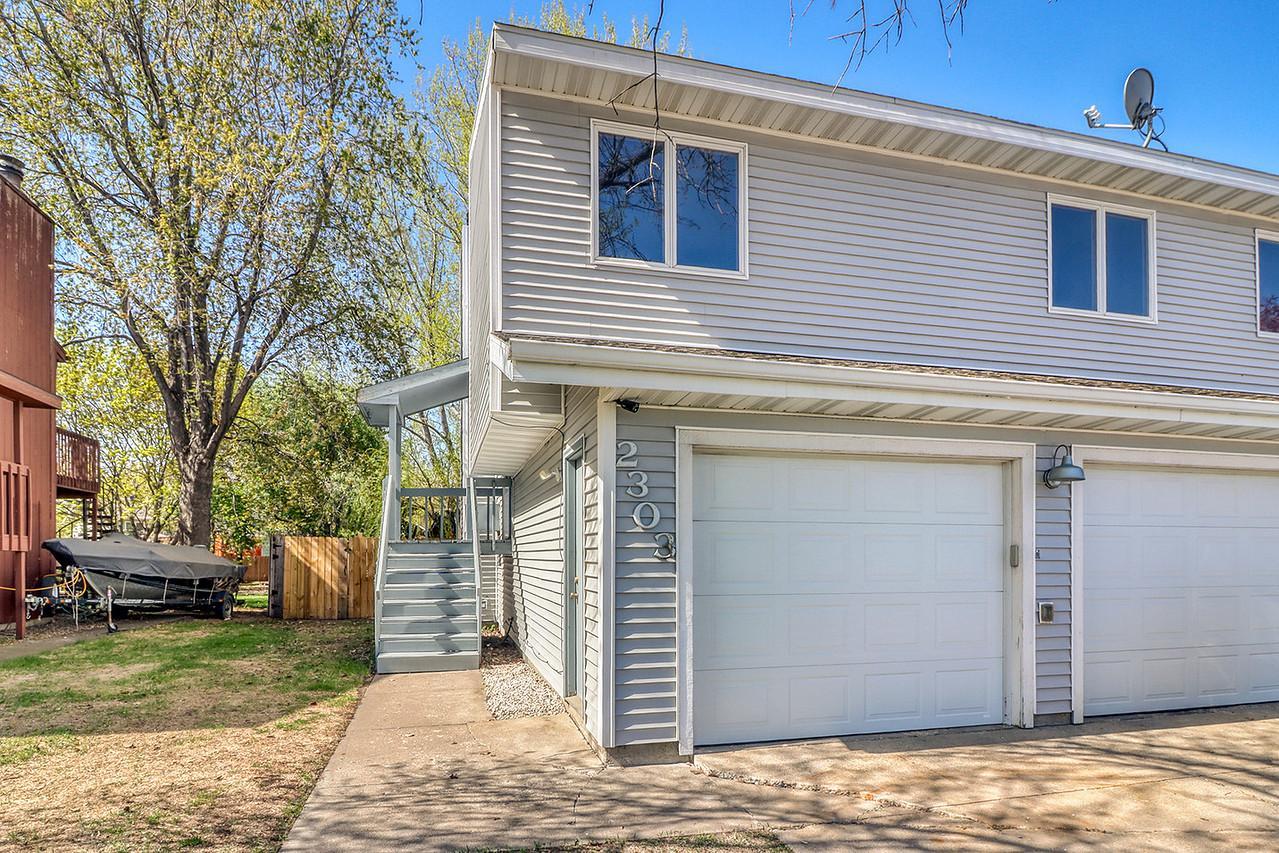 2303 18th Street S Fargo ND 58103