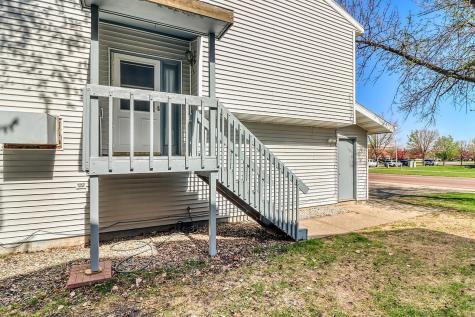 2303 18th Street S Fargo ND 58103