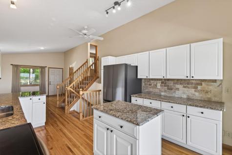 6129 Eagle Lake Drive Maple Grove MN 55369