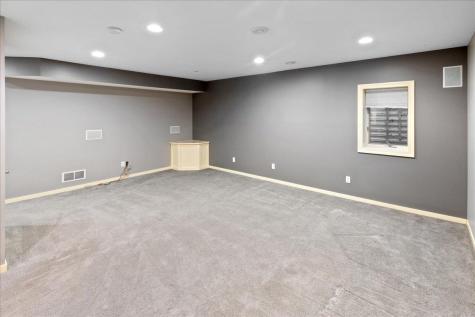 1255 Irvine Drive Hanover MN 55341