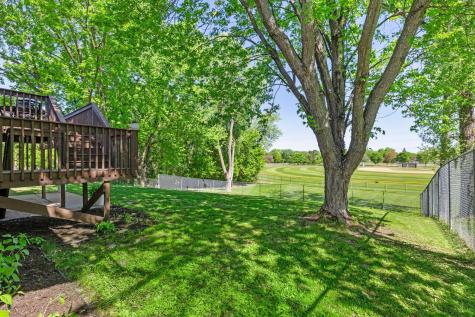 2123 Cliffview Drive Eagan MN 55122