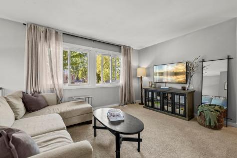 2123 Cliffview Drive Eagan MN 55122
