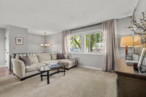 2123 Cliffview Drive Eagan MN 55122