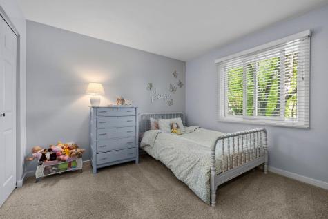 2123 Cliffview Drive Eagan MN 55122